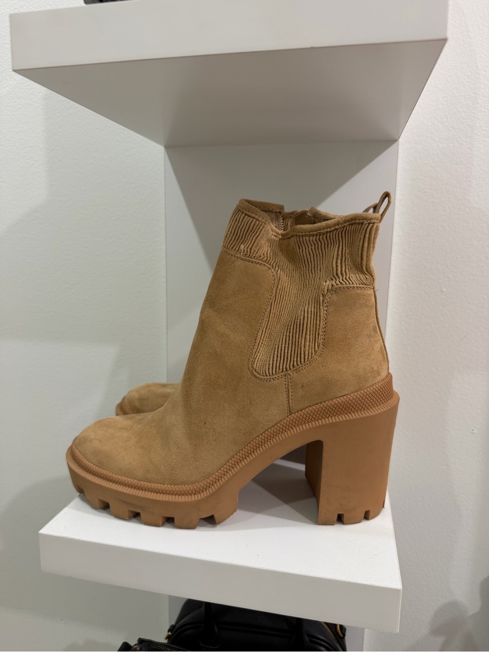 Jennifer Lopez Tan Suede Chunky Lug-Heel Ankle Boots